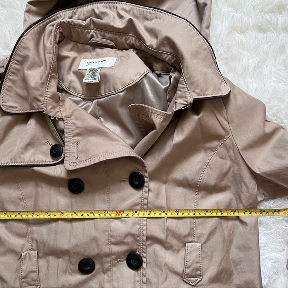 Jones New York Trenchcoat - Picture 5 of 6